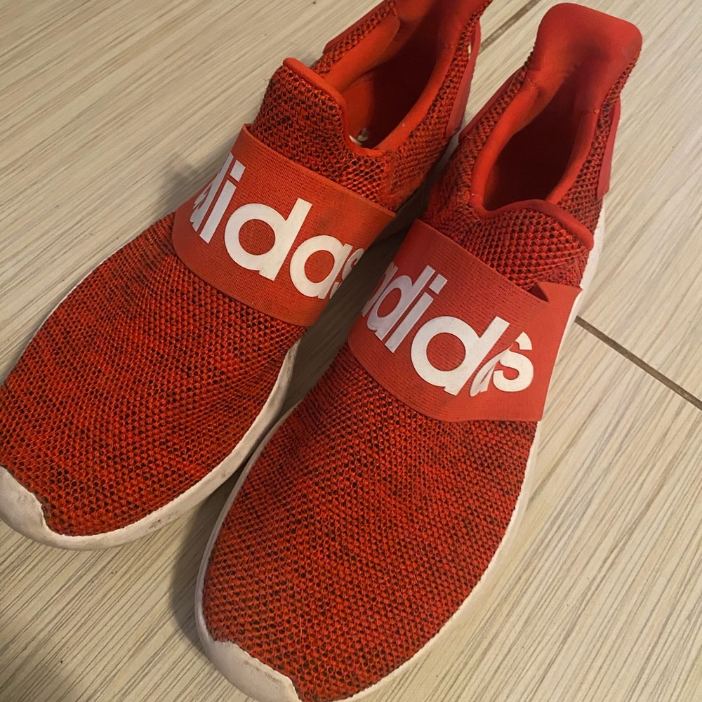 Adidas lite runner rare tennis shoes